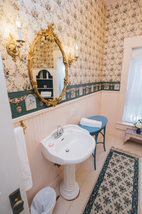 Old Caledonian Bed & Breakfast Kültér fotó
