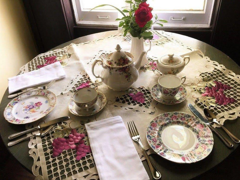 Old Caledonian Bed & Breakfast Kültér fotó