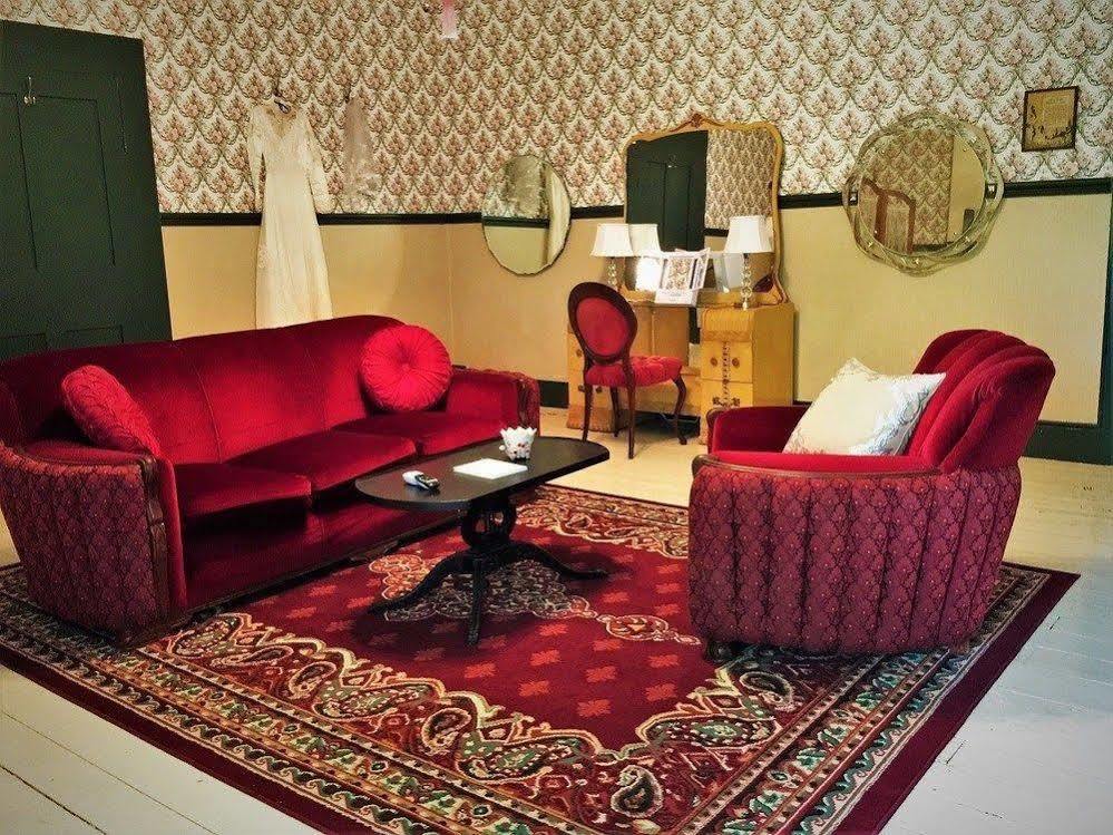 Old Caledonian Bed & Breakfast Kültér fotó